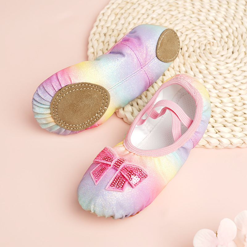 Zapatos de baile para niños Zapatos de garra de gato de fondo suave para mujer sin cordones Princesa todos los partidos zapatos de ballet cuerpo yoga rendimiento zapatos de baile