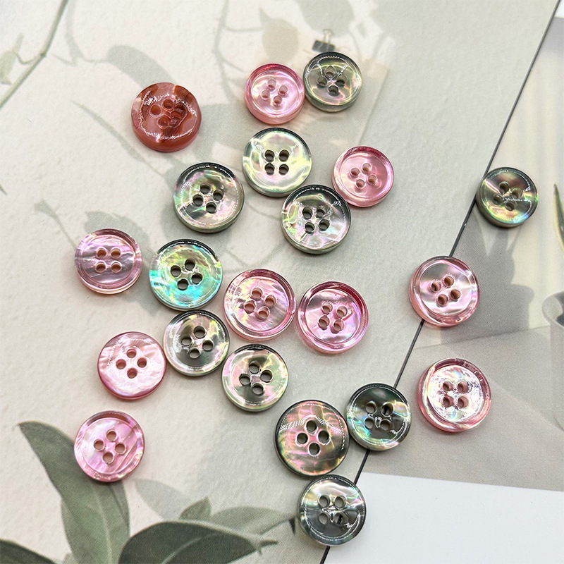 Laser Iridescent Four-Eye Shell Button Resin + Colorful Shell Combination Craft Button for Shirt Dress Silk Decoration Laser Iridescent Four-Eye Shell Button Resin + Colorful Shell Combination Craft Button for Shirt Dress Silk Decoration