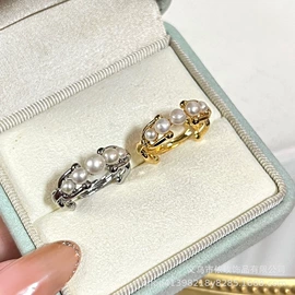 耳钉;项链;天然珍珠耳饰