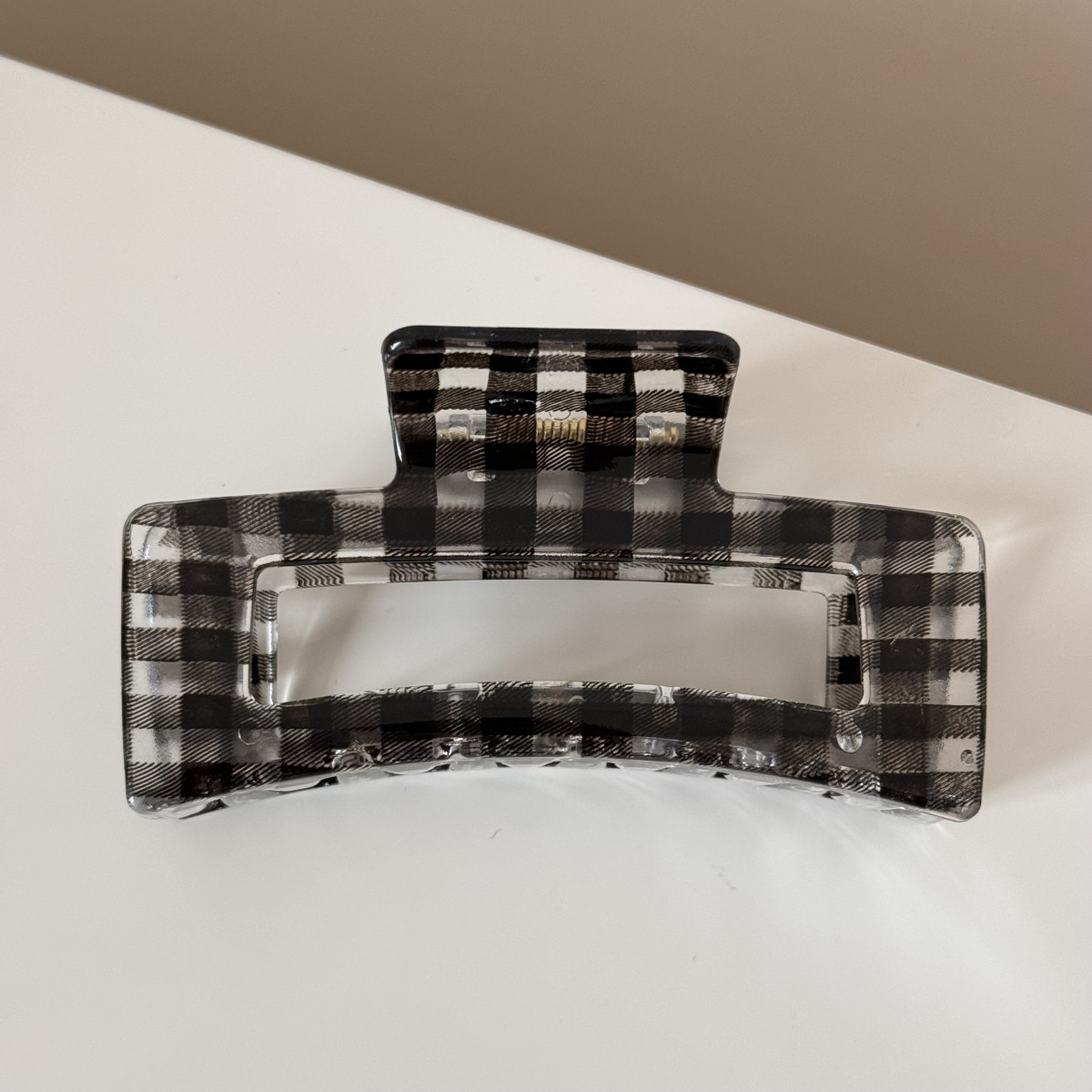 Black plaid squares