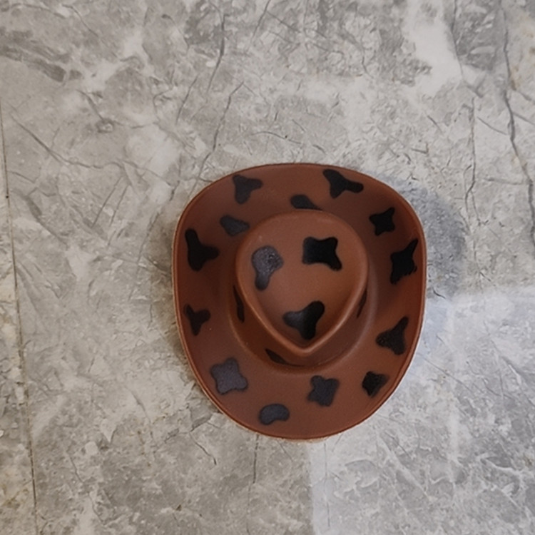 Regalo Little Yellow Duck Sombrero Mini Sombrero de vaquero Sombrero de paja Sombrero de jazz Decoración de muñeca Sombrero Accesorios para sombreros Lote