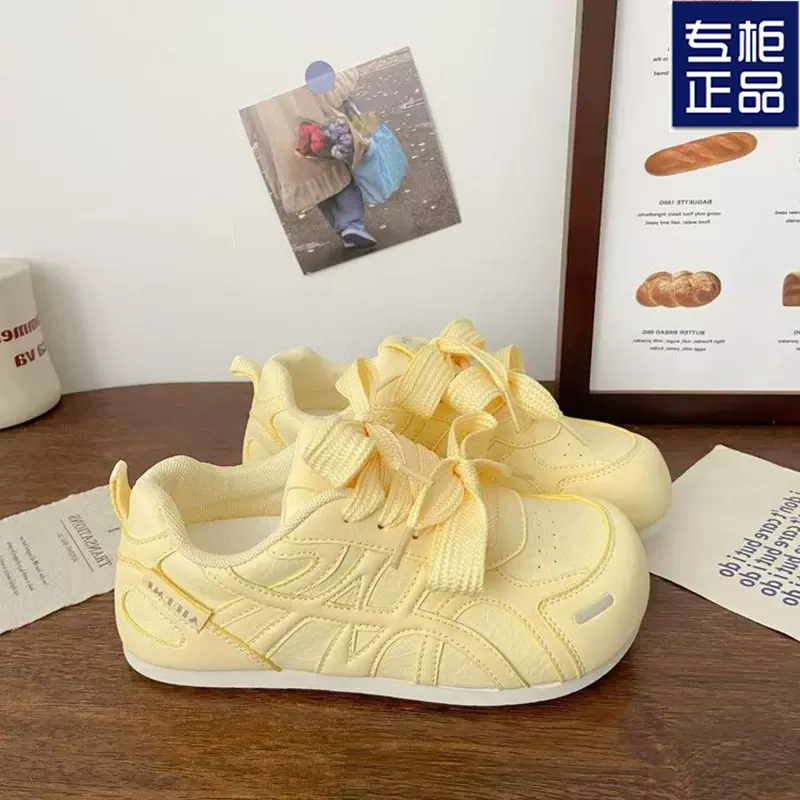 奶fufu高颜值少女心小白鞋女2025早秋新款学生百搭小众设计板鞋