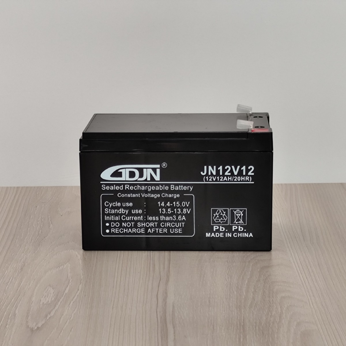 JN���ܵ��������12V12Ǧ������UPS���̫���ܻ����Я���ܵ�ƿ