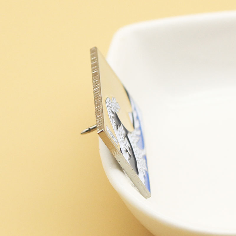 Kanagawa surf insignia de metal ola arte broche japonés simple dibujos animados pin hombres y mujeres Comercio exterior Venta caliente