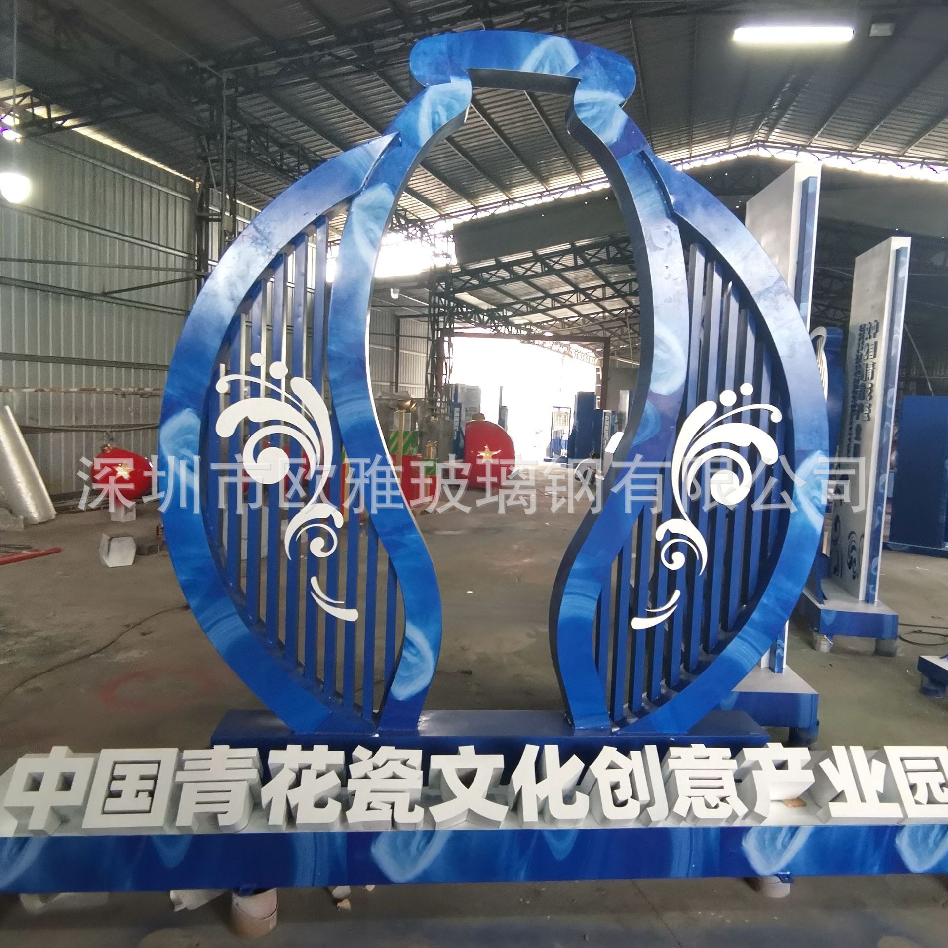 玻璃钢雕塑厂家 商场美陈 迎宾吉祥物 卡通人物摆件 景观雕塑