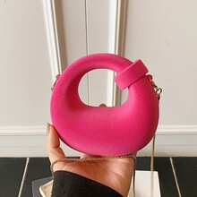 �s���n��2026�¿�����������ֵ���r�����e�μ�б�������Ů