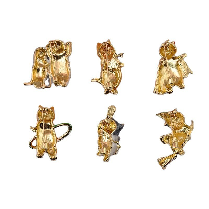 Cute Cat Alloy Enamel Women's Brooches display picture 3