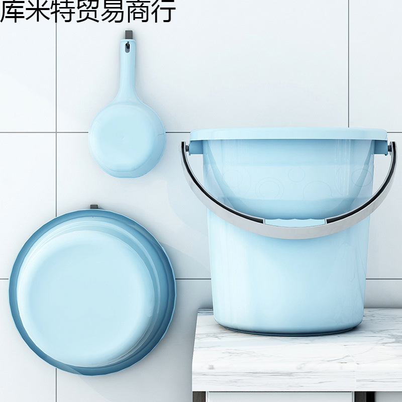 Plastic handheld extra large big bucket for home use for students