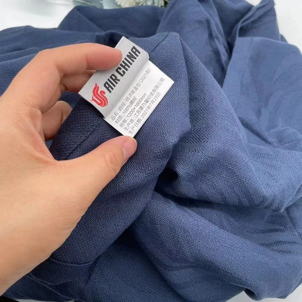 [Официальный оригинальный продукт] Авиационное темно-коричневое одеяло для самолета, летнее охлаждающее одеяло, одеяло для обеденного перерыва, автомобильное одеяло, шаль, одеяло до колена