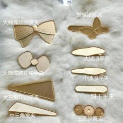 新しい蝶結びスプリングクリップ三角フラットクリップフィリグリーポイント翡翠宋錦レザーヘアアクセサリーアクセサリー材料メーカー