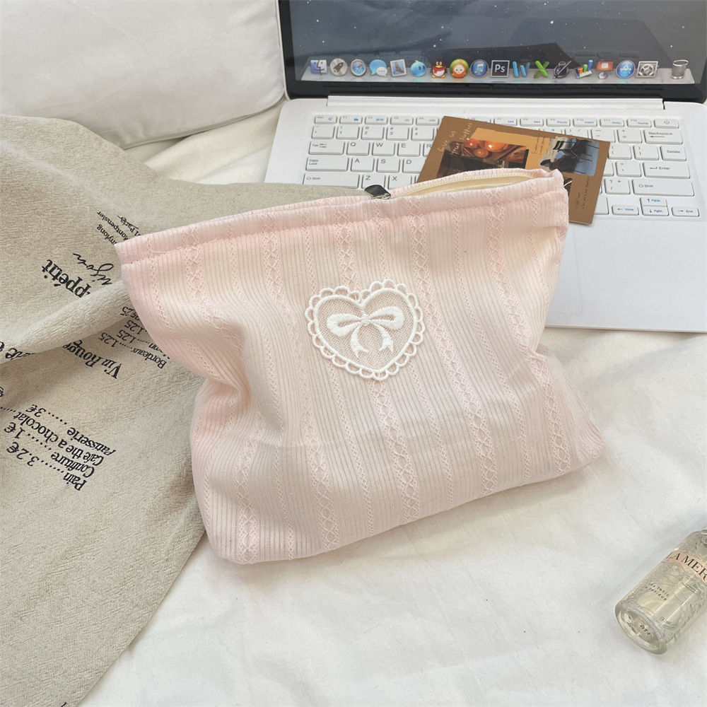 Cute Heart Shape Bow Knot Canvas Square Makeup Bags display picture 20