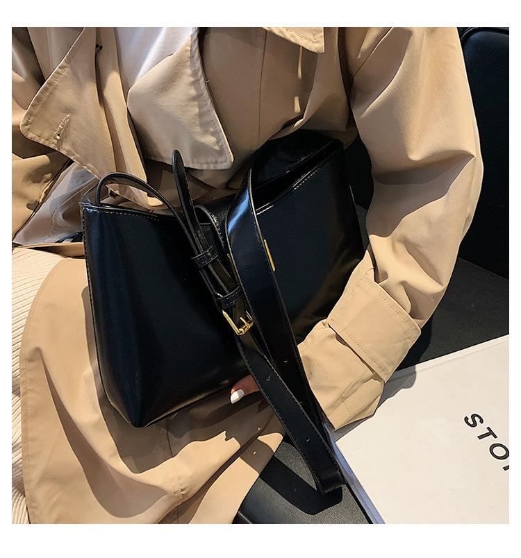 2021 nuevo bolso femenino de cubo bolso diagonal coreano de gran capacidad de color slido para viajerospicture133
