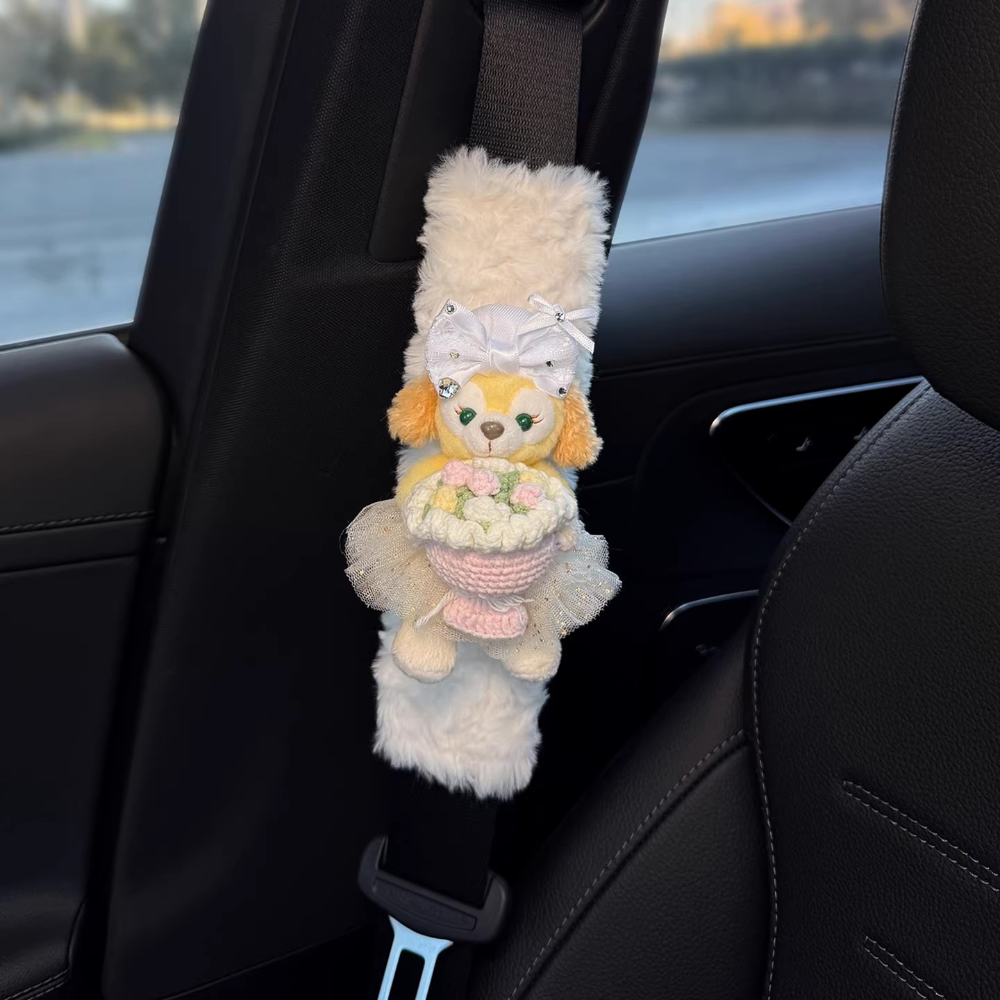 Cute Car Seatbelt Shoulder Pads for Women, Anti-Wear Clothing for a Couple, Featuring Linabell and Stellalou