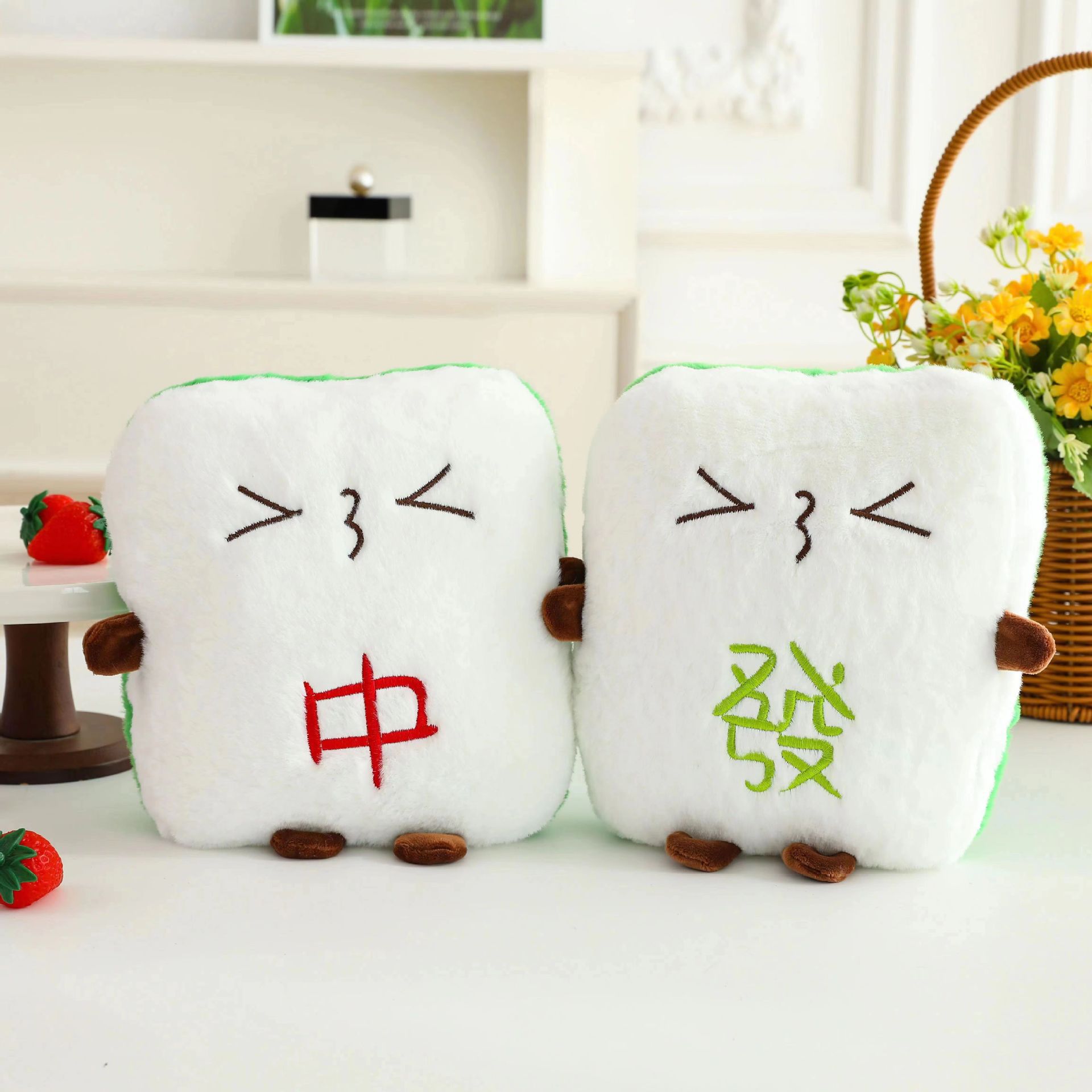 Fabricantes al por mayor nueva ciudad de juegos de ocho pulgadas agarrar muñecas muñecas muñecas de peluche comercio exterior conchas de oso regalo