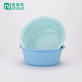 保鲜盒、饭盒;垃圾桶;衣架