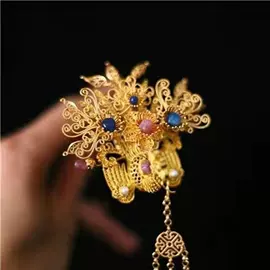 发簪;手链;项链