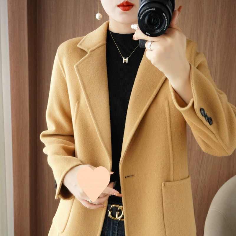 Ранняя весна 2025 года. Новая модель. Короткое свободное пальто из чистой шерсти (100%), высококачественное шерстяное пальто премиум-класса.