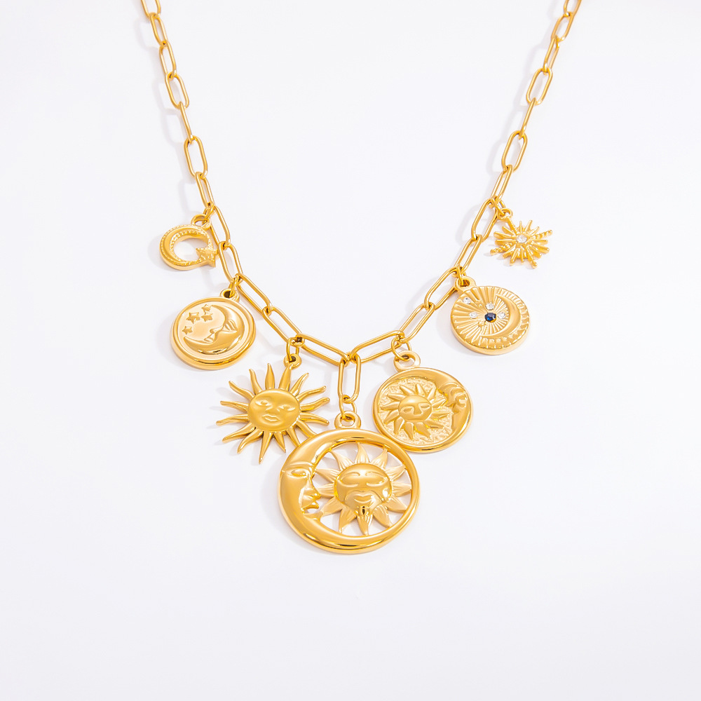 Elegant Style PVD Coated Real Gold Plated 18K Gold Sun Moon Heart Shape Titanium Steel Elegant Waterproof Non Tarnish Titanium Steel Pendant Necklace