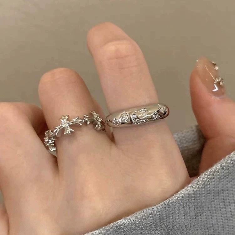 П ring с цирконом маленький дизайнерский, стиль легкая роскошь, на указательный палец