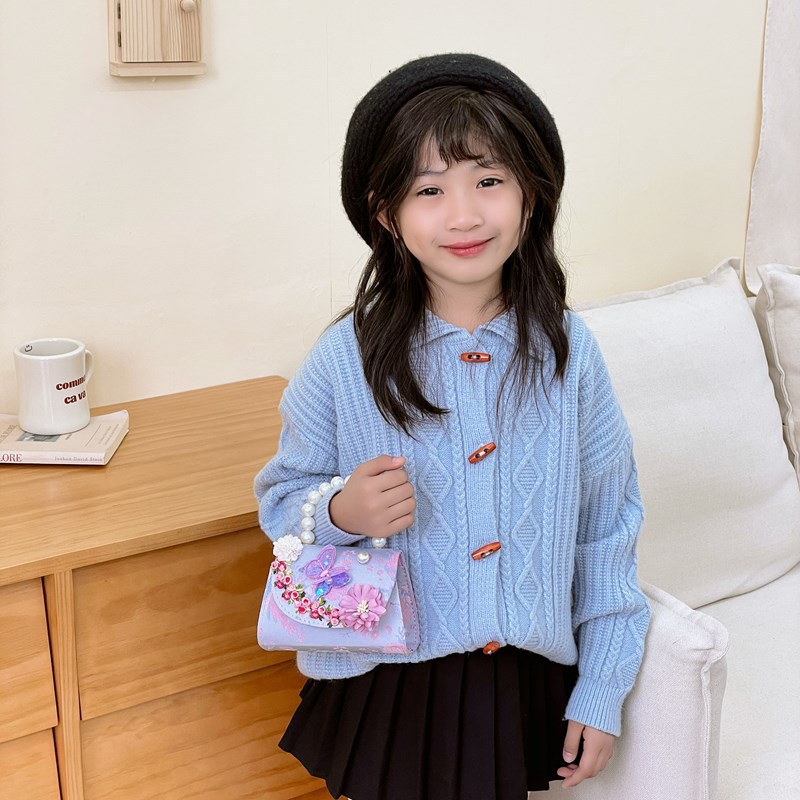 Bagos de hombro para niñas de viento pequeño lindos pandas bordados bolsos de perlas bolsos dulces flores cadenas bolsos para niños