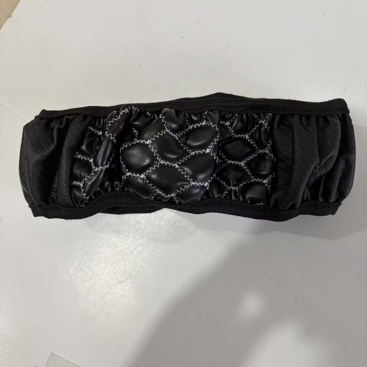 2026 New Model Car Steering Wheel Cover for Export, Cross-Border Suv, No Inner Ring, Popular Model, Universal for All Seasons