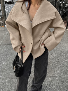 Khaki woolen coat, demi-season velvet jacket, french style, high-quality style
