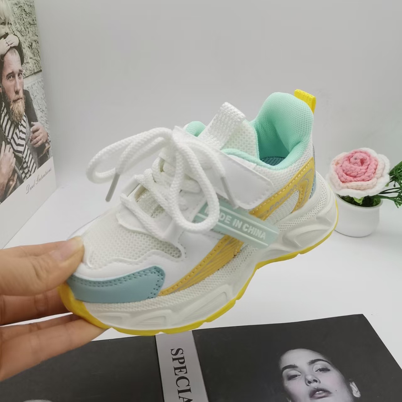 Batuk zapato deportivo infantil 2024 primavera transpirable zapatos para niños zapatos para bebés suaves zapatos para niñas para niños pequeños EVA ligero