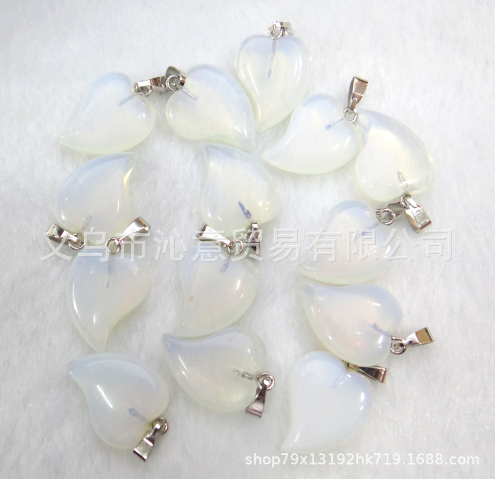 Venta caliente en forma de corazón colgante natural cristal Rosa ágata piedra torcida corazón colgante melocotón corazón collar accesorios Diy