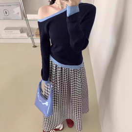 秋季穿搭单穿斜肩针织衫女早秋韩系chic别致独特超好看的露肩上衣