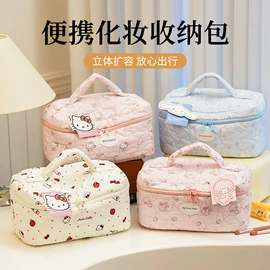化妆包;文具盒;笔袋