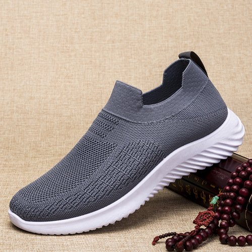 Men's Slip-On Lazy Student Shoes with Flyknit Mesh Mouth Sports Shoes Breathable Lightweight Running Casual Trendy Shoes