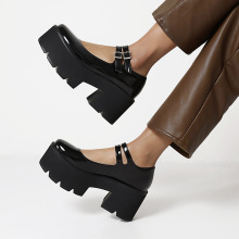 一字搭扣玛丽珍2021新款英伦复古圆头松糕鞋亮片单鞋日系厚底女鞋