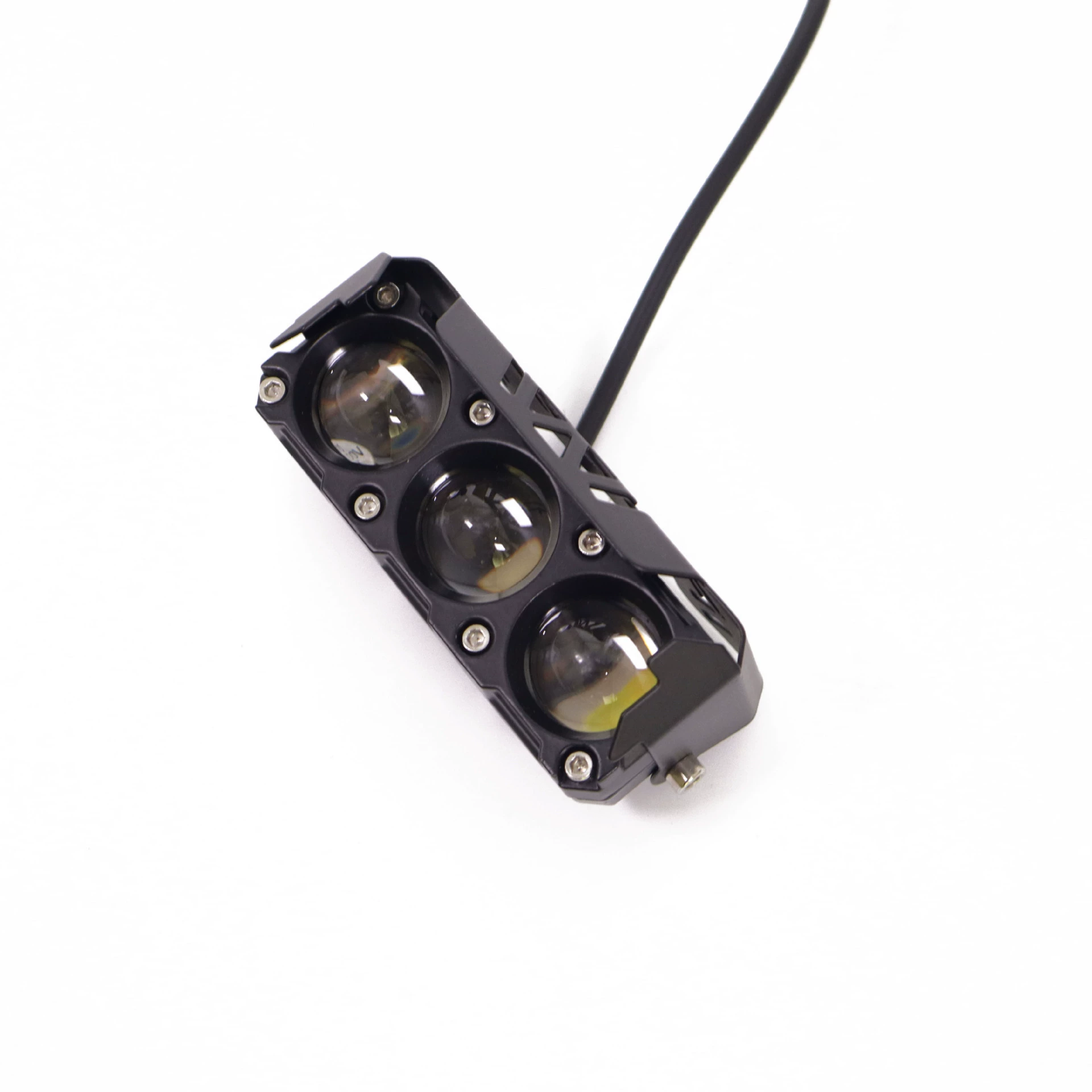 Мотоцикл электромобиль модифицированный фары двухцветный светодиодный трехглазый наружный прожекционный свет водонепроницаемый ближний и дальний трансграничный тепло