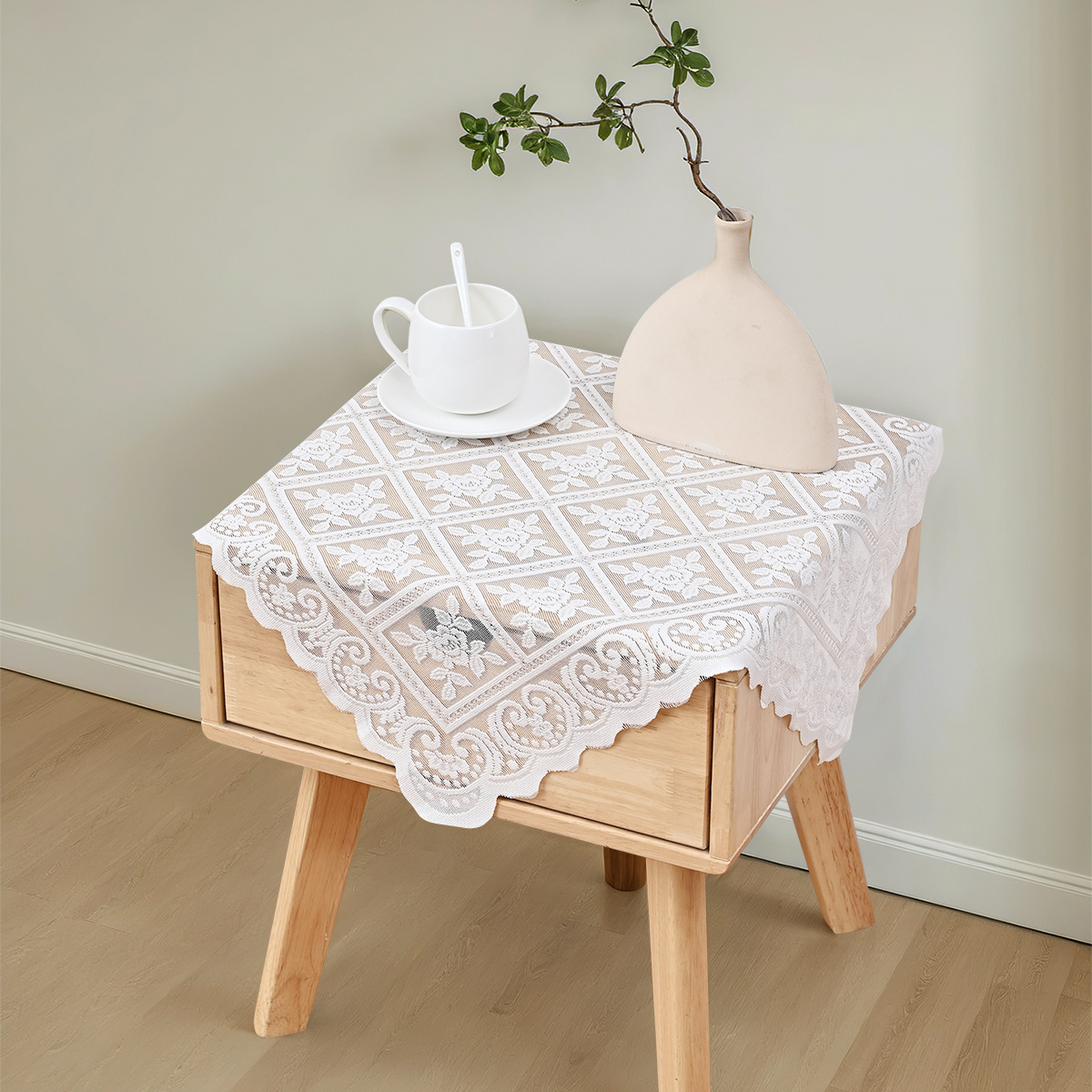 Moderno simple blanco encaje decoración tablero de mesa bandera de seda blanca brillante tablero SHEIN bandera de mesa en stock