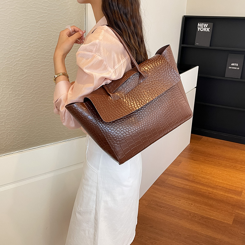 2026 nuevo tipo de bolso de hombro de mano de viaje, bolso de hombro de alta calidad de moda, bolso de brazo