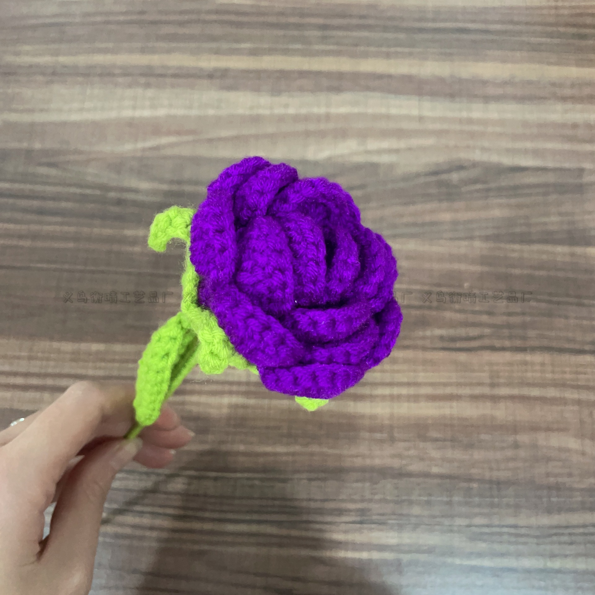 Lily tejido a mano acabado rosa Lily Tulip flor artificial lana ramo regalo