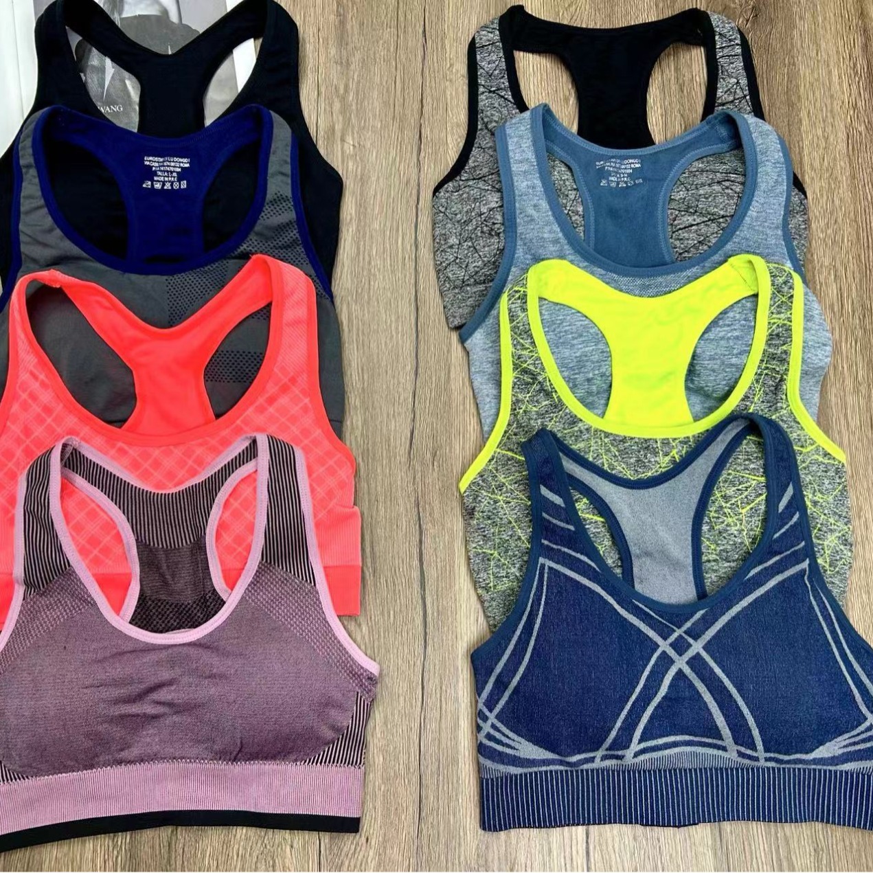 Inventario de marca mixta, eliminación de la cola, varios tipos de belleza de alta calidad, cómodos, deportivos de yoga mixtos, sujetadores