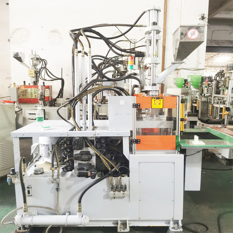 百塑35吨立式高速单滑板