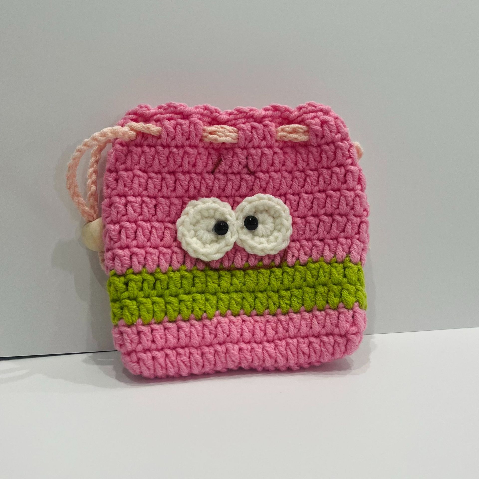 Ojos rosados 10,5x11 cm