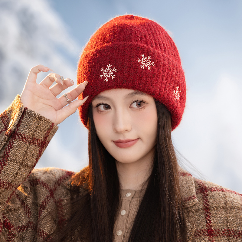 帽子女秋冬布标彩色豆豆针织帽显脸小韩版百搭防寒保暖护耳毛线帽|undefined