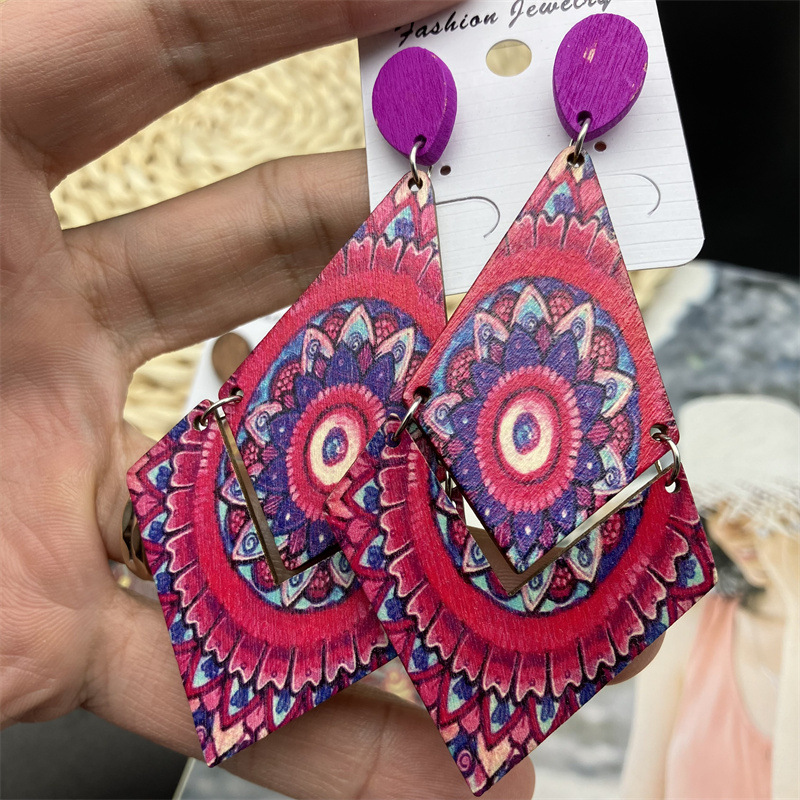 1 Pair Ethnic Style Geometric Wood Women's Drop Earrings display picture 2