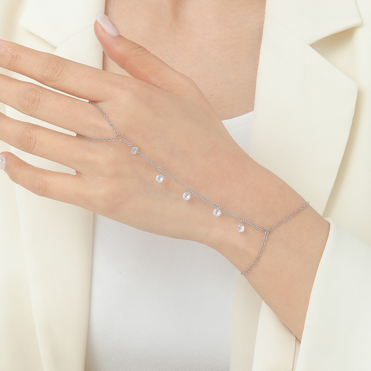 White bracelet with zircon
