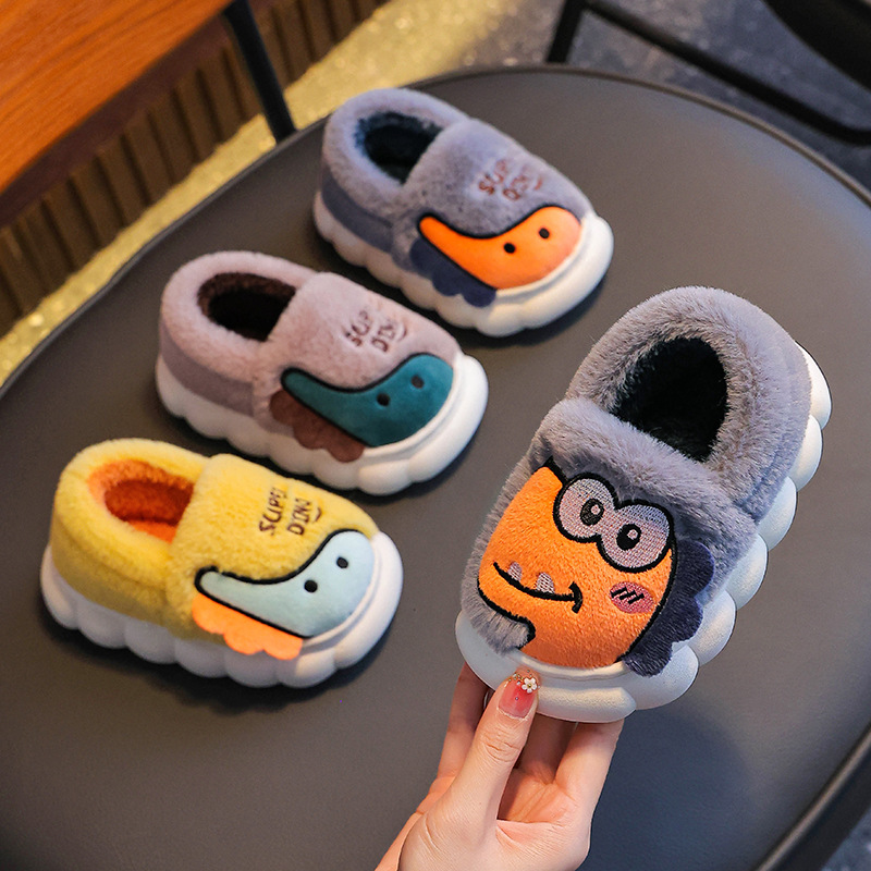 Zapatillas de algodón de invierno para niños y niñas, bolsas de calentamiento con dinosaurios de pelusa antideslizante, zapatos de algodón para padres e hijos