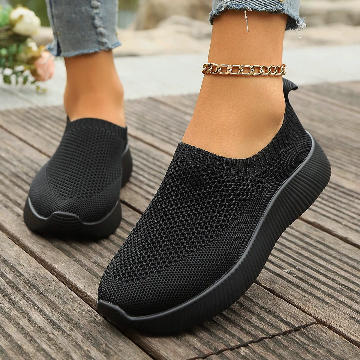 Женские спортивные кроссовки из сетки Feather lightweight больших размеров для внешней торговли, повседневные кроссовки европейско-американский стиль без застежки на танкетке с толстой подошвой, оптом