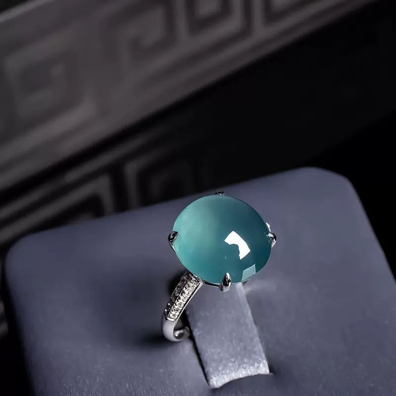 Anello da donna in giada blu antico placcato in calcedonio tipo ghiaccio con argento S, molto venduto_voghion.com