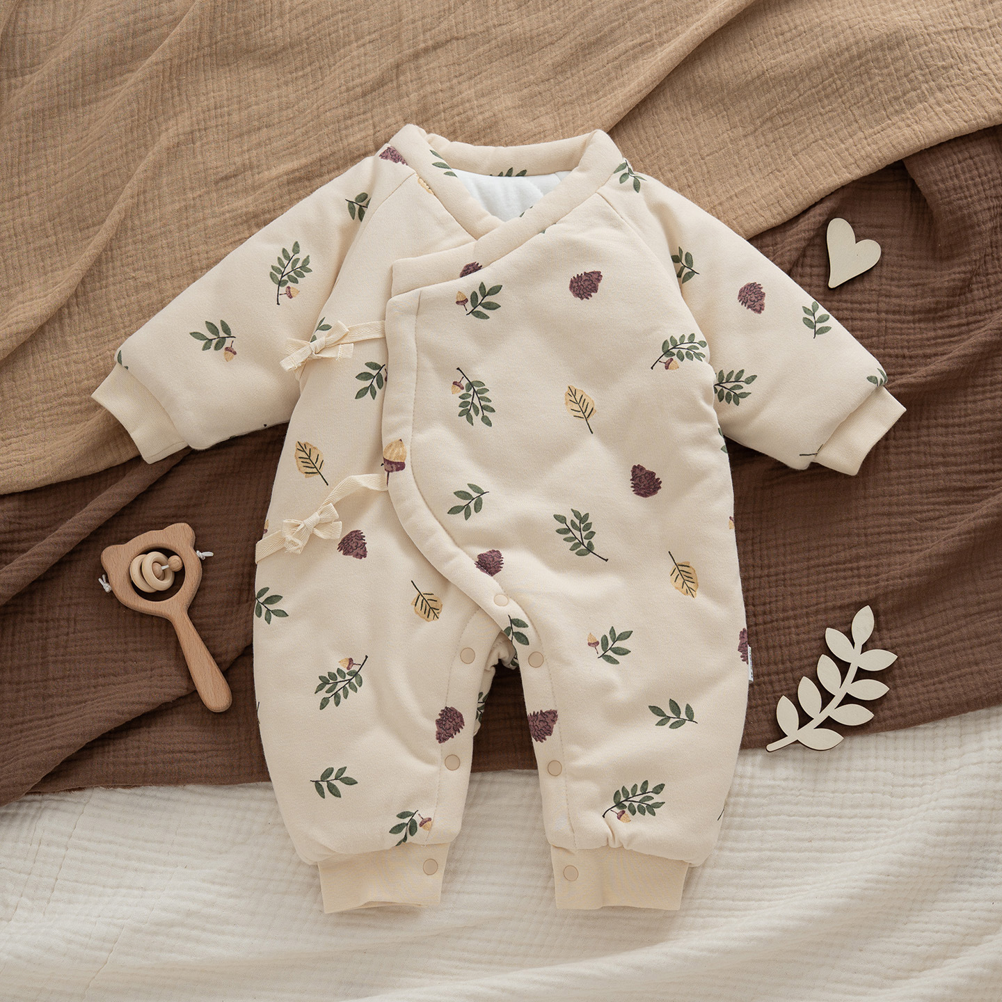 Estilo coreano nuevo Otoño e Invierno ins estilo bebé mono bebé mameluco caliente mameluco algodón engrosado algodón acolchado chaqueta al por mayor