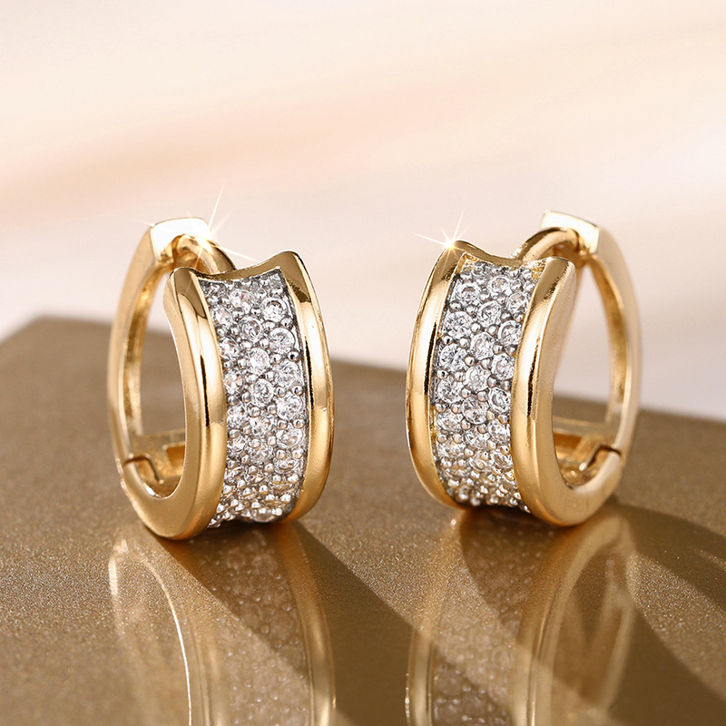 Boucles d'oreilles créoles en zircon haut de gamme chic_voghion.com