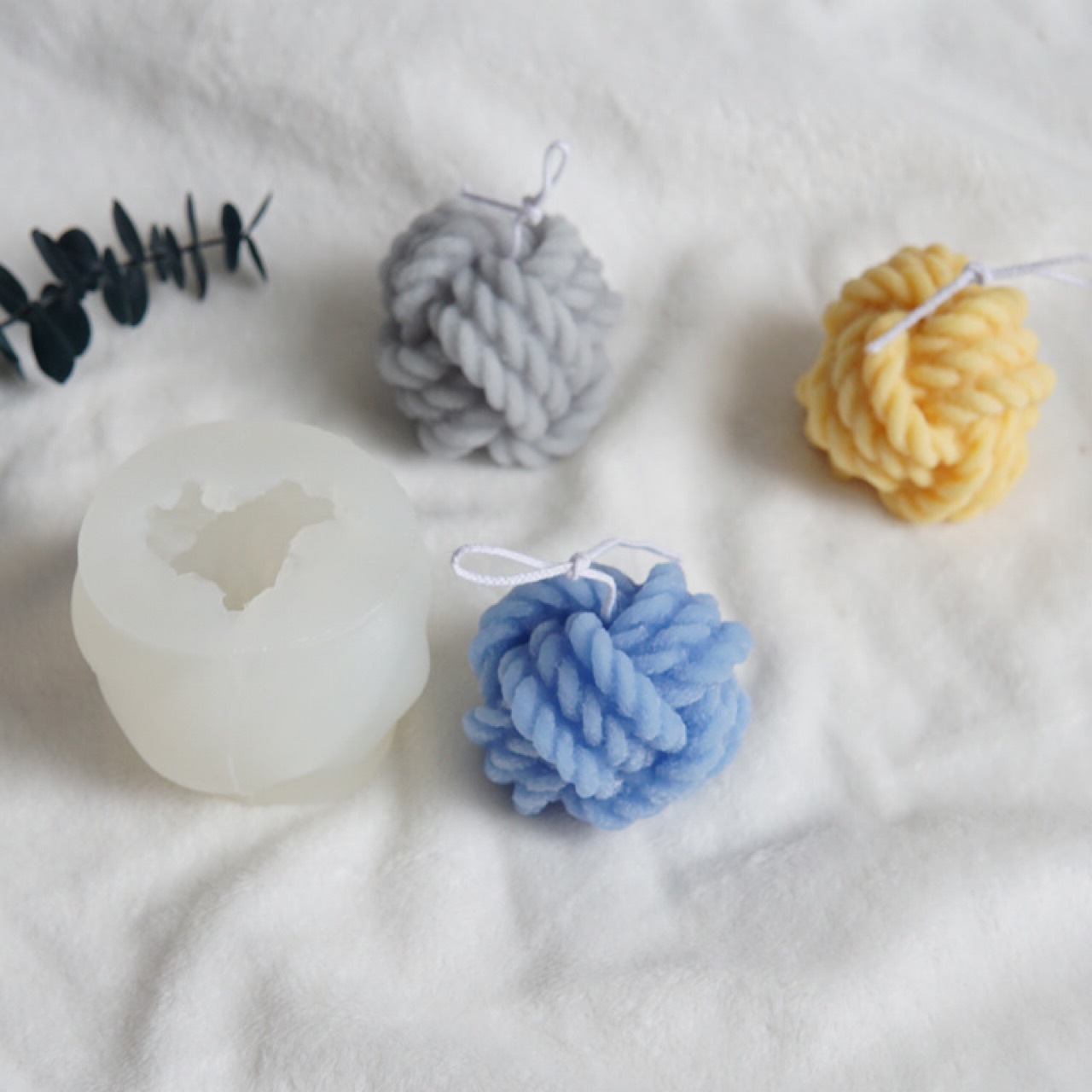 Wool ball small magic ball knot model hand DIY candle silicone mold