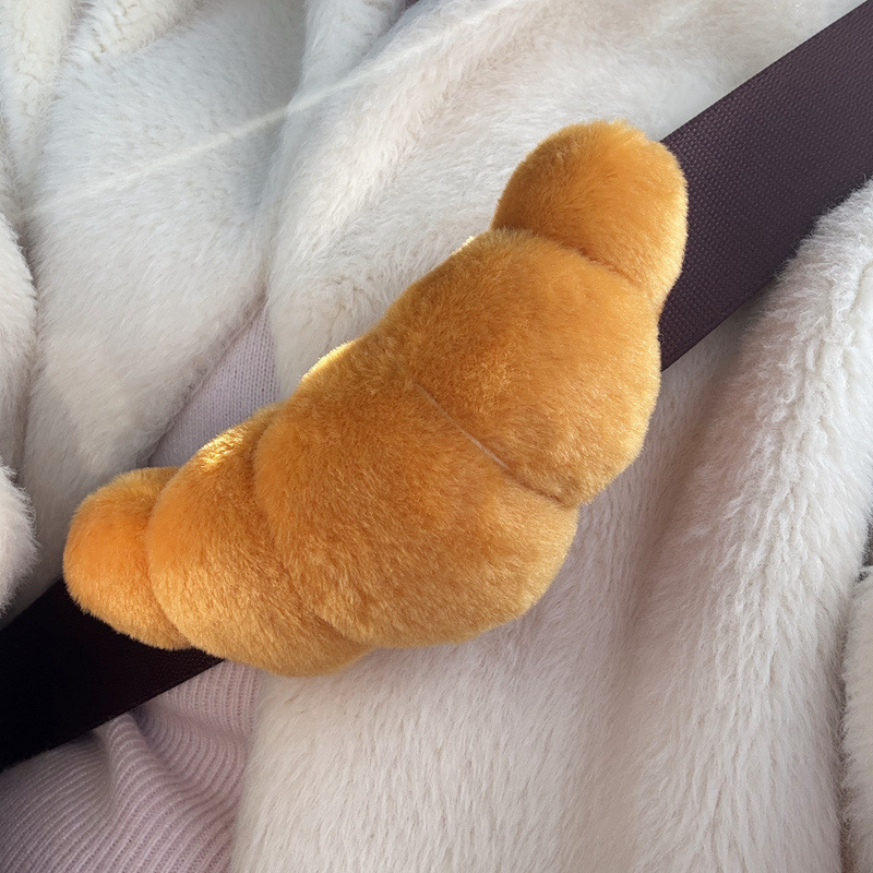 New Plush Croissant-Shaped Car Neck Pillow, Lumbar Support, Cushion, Car Accessories, Shoulder Strap Cover Wholesale