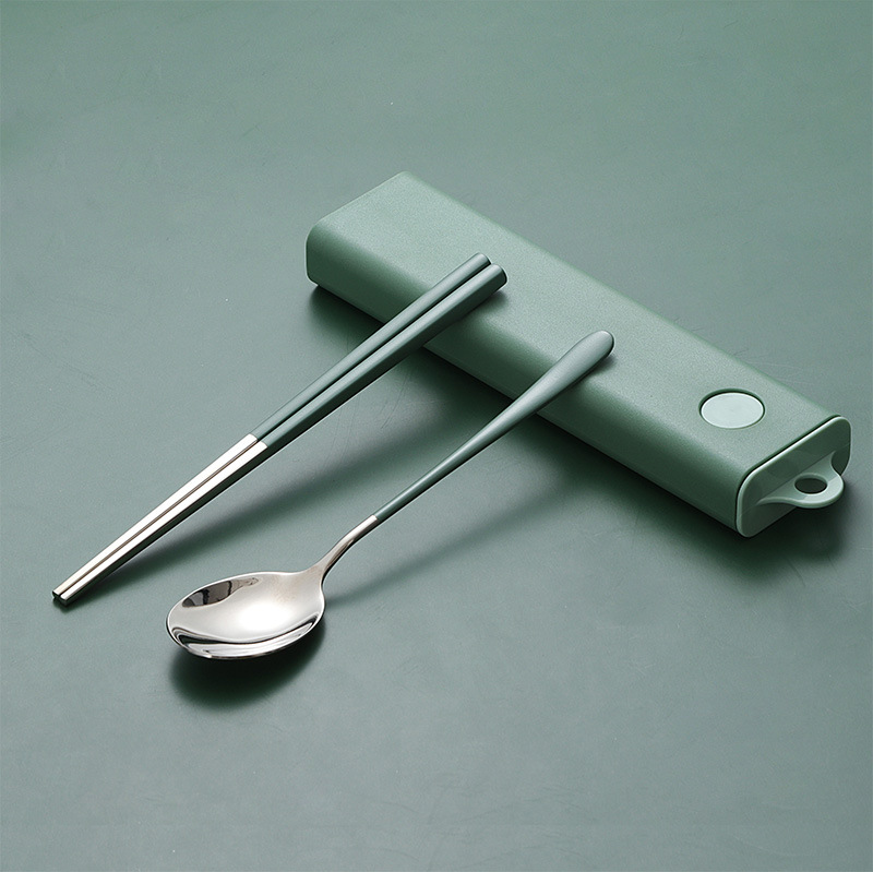 스프레이 페인트 숟가락과 젓가락 - 녹색